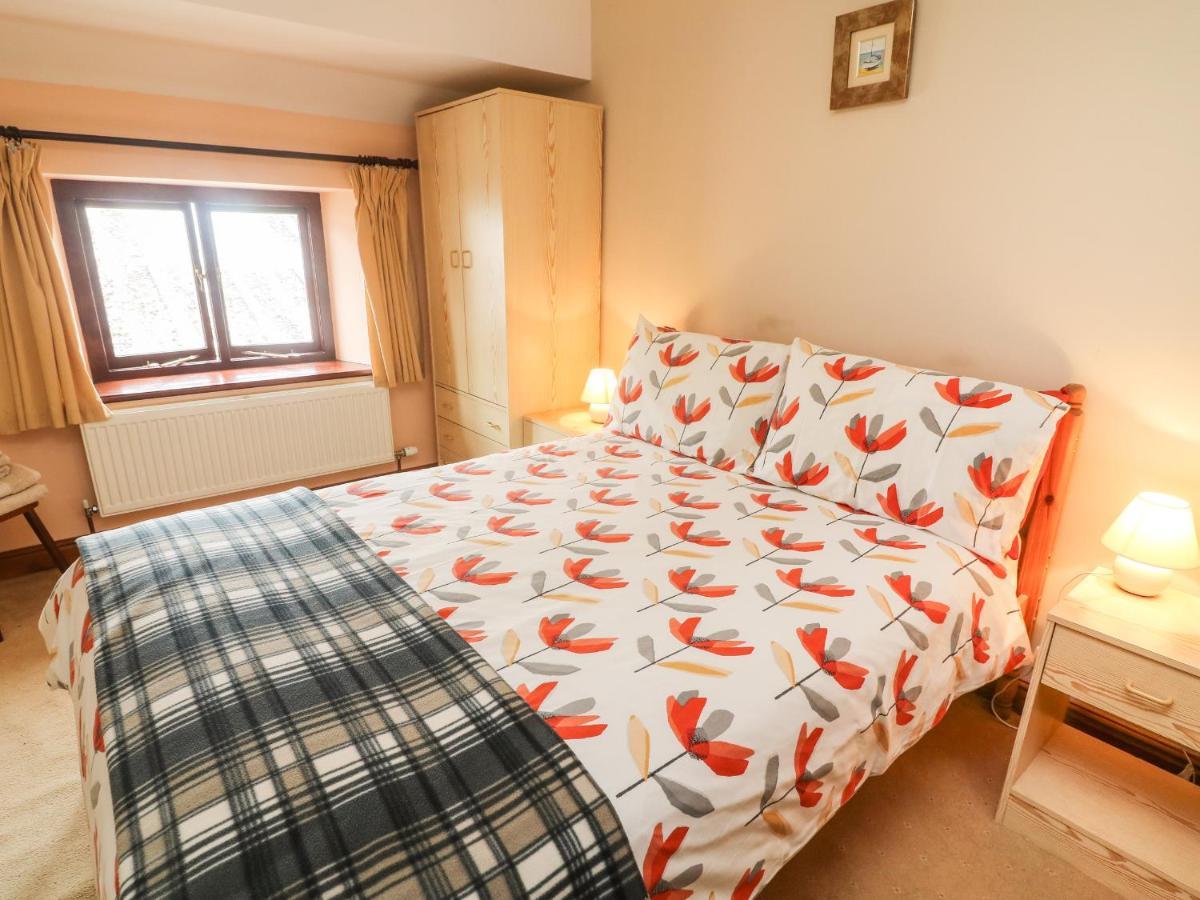 Holiday home Poppy *